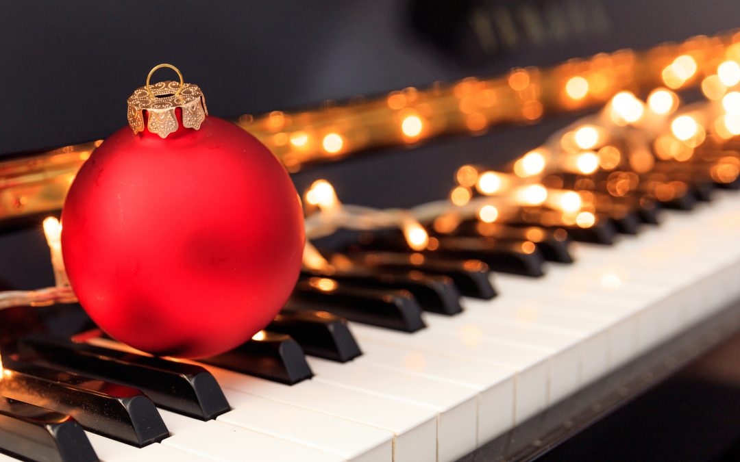 14-favorite-christmas-piano-songs-of-all-time-piano-gallery