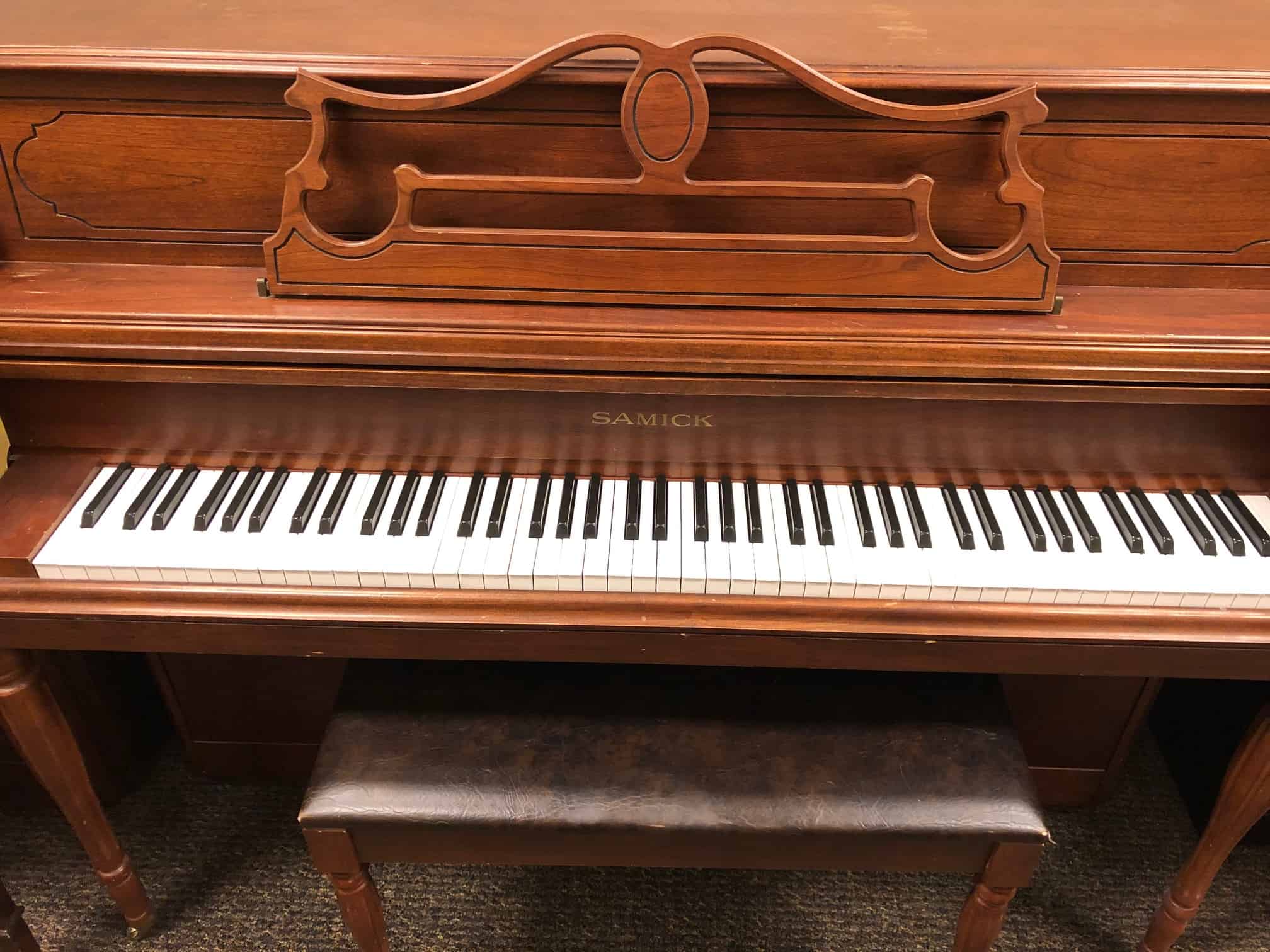 samick piano review