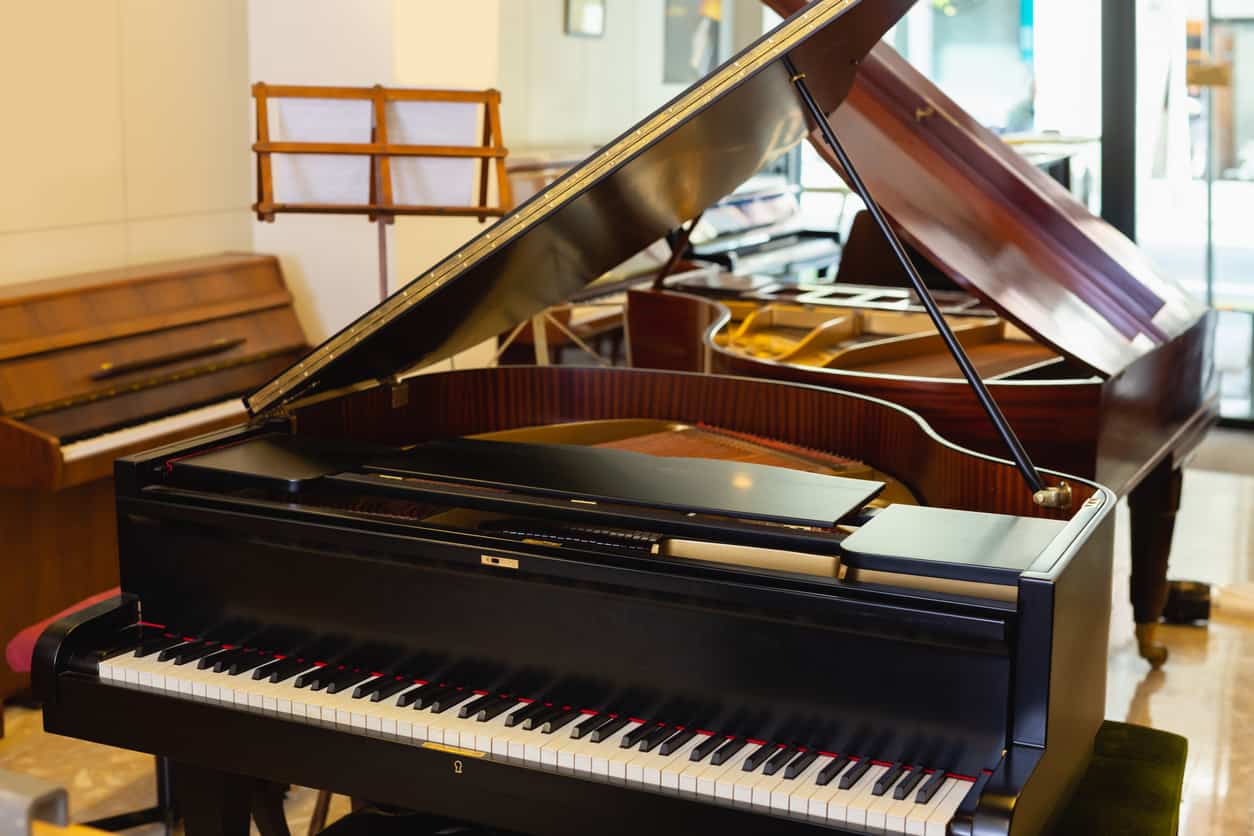 Used pianos at a piano store