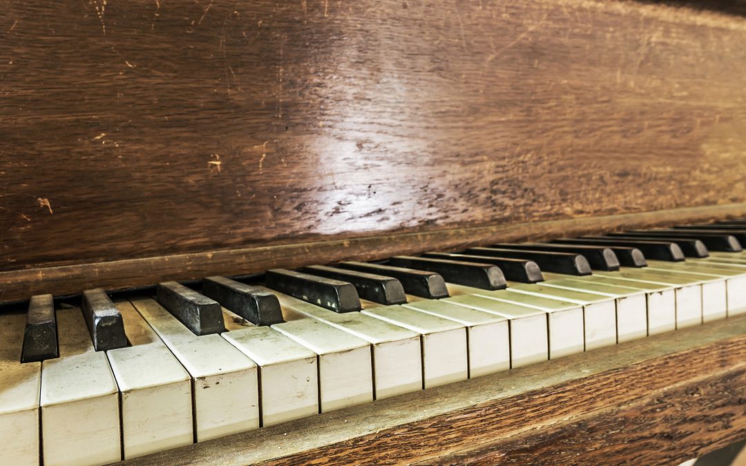 About Free Pianos: What to Know Before Accepting a Free Piano